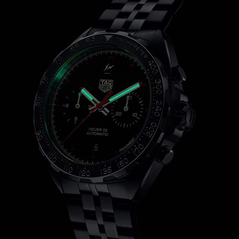 豪雅 X Fragment Design Heuer 02 計(jì)時(shí)碼表
