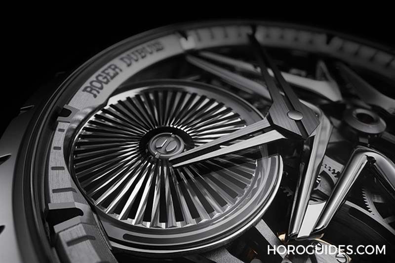 ROGER DUBUIS - 這款自動盤轉起來很迷幻！ Roger Dubuis攜手空山基推出Excalibur Sorayama Monobalancier腕表