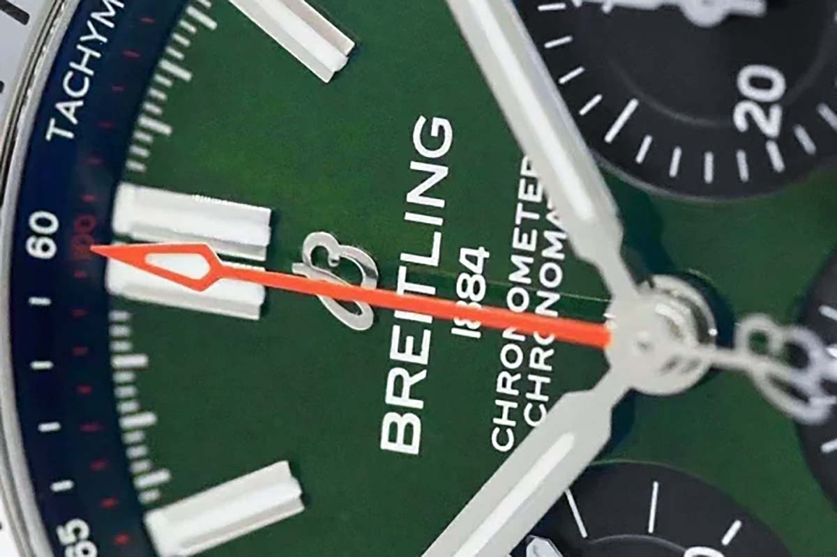 GF厂百年灵机械计时B01「宾利绿」盘钢王复刻-复刻表