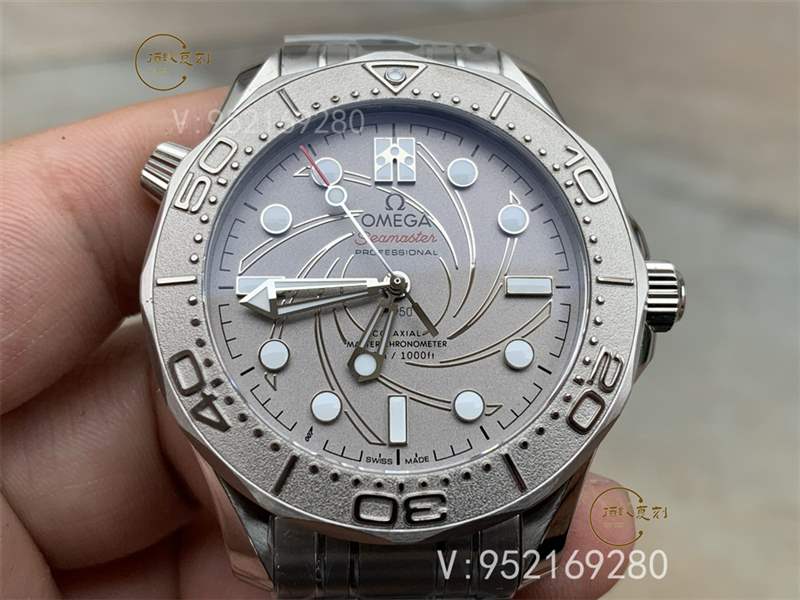 VS厂欧米茄海马300白金款007复刻表做工怎么样-复刻表