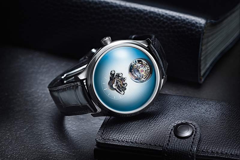 H. Moser & Cie x MB&F聯(lián)名半球型手表-復(fù)刻表