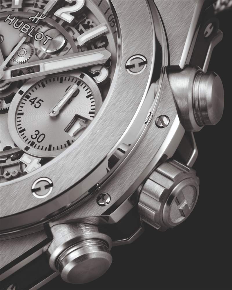 圖片來(lái)源:HUBLOT HUBLOT鈦金屬奢華工業(yè)風(fēng)Big Bang Unico 限量200枚首次線上發(fā)售-復(fù)刻表
