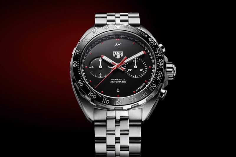 豪雅 X Fragment Design Heuer 02 計(jì)時(shí)碼表