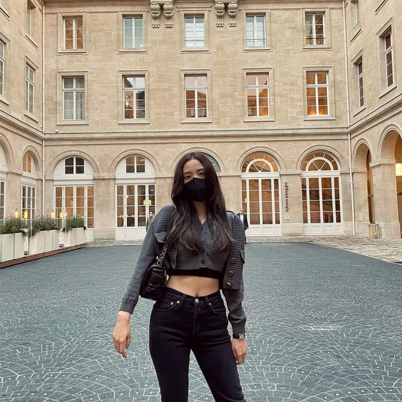 blackpink jisoo私服珠寶手表造型特搜！