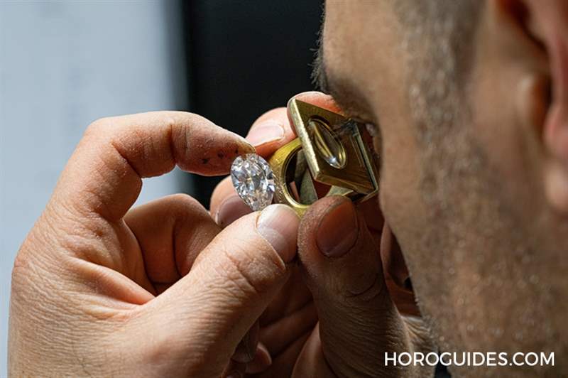 VAN CLEEF & ARPELS - 从一颗910克拉钻石原石，到25件隐密式镶嵌珠宝｜梵克雅宝Legend of Diamonds系列