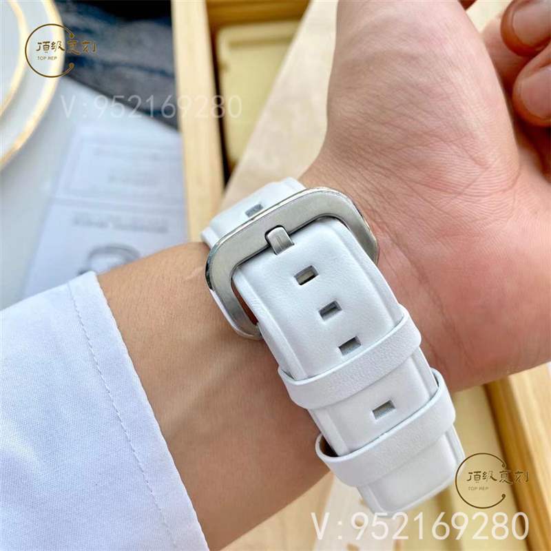 SV厂SevenFriday七个星期五复刻做工怎么样,大块头代表作-复刻表