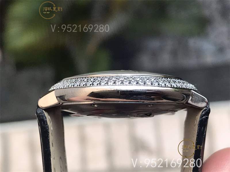 V6厂卡地亚33mm蓝气球W4BB0016钻圈复刻表做工怎么样-复刻表