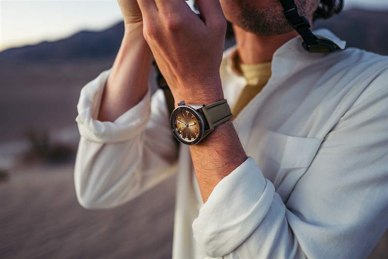 宝珀五十噚5052深海潜水艇Day Date Desert-复刻表