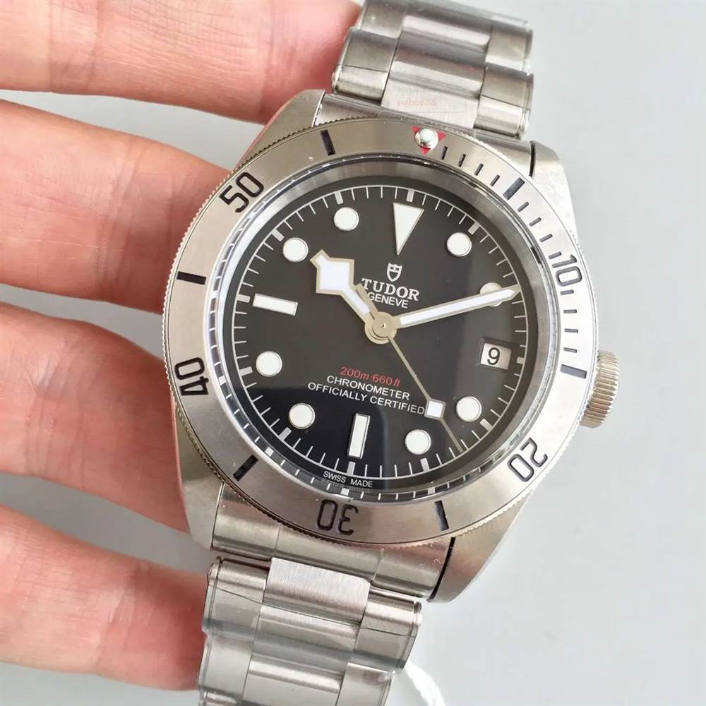 ZF厂帝舵碧湾系列M79730-0001小钢盾复刻表做工怎么样-复刻表