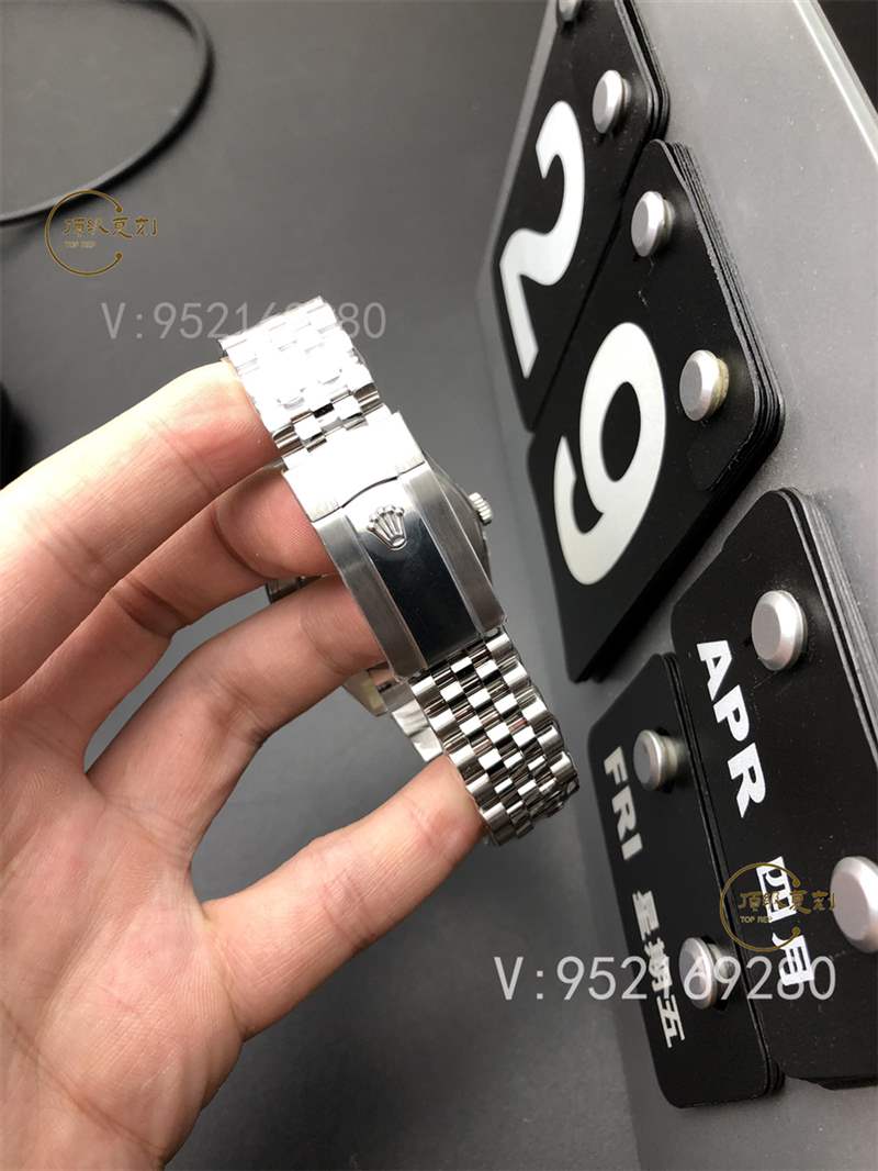C厂(clean厂)劳力士41mm日志绿箩盘复刻表做工怎么样-复刻表