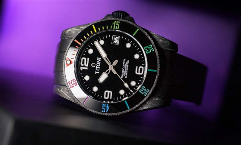 夏末黑魂大魔王来袭TITONI Seascoper CarbonTech 彩虹圈大升级-复刻表