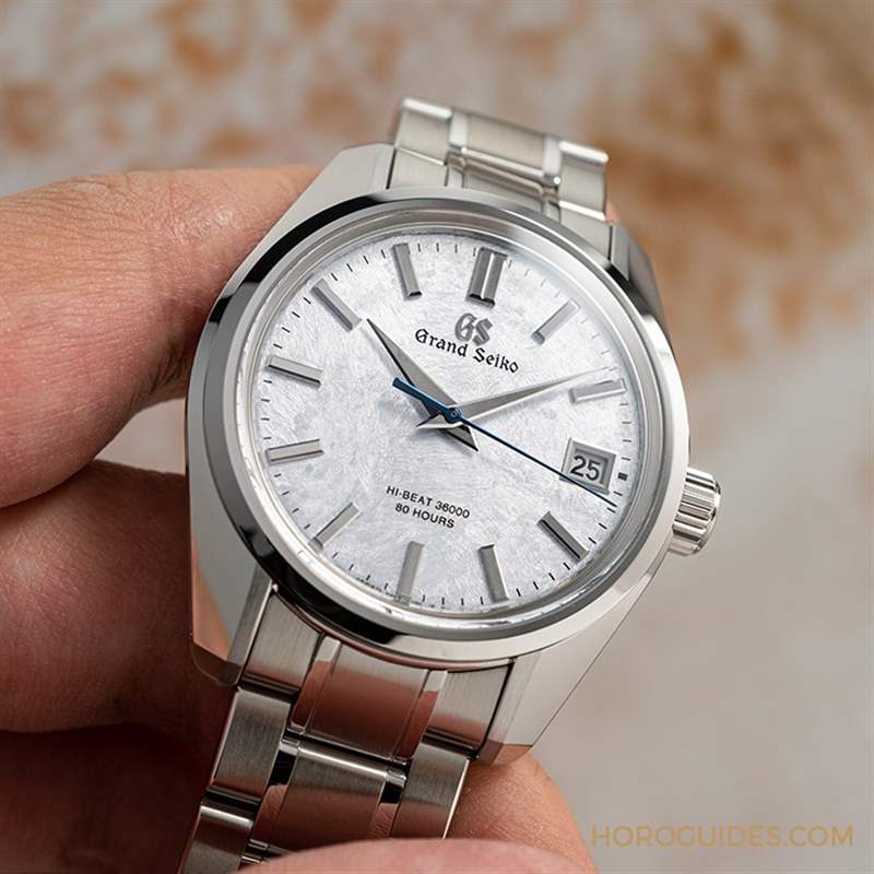 GRAND SEIKO - 【GS Talks】Grand Seiko絕美冰藍面： 44GS周年紀念表款SLGH013、SBGY009