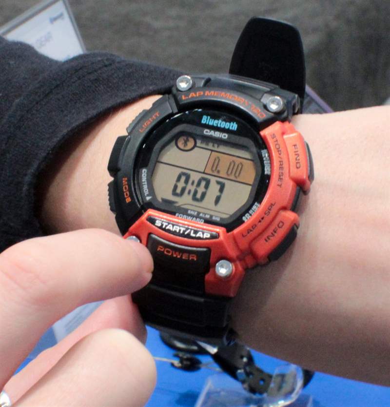 卡西歐Sports Gear STB-1000藍牙手表提供健身信息和電話提醒-復刻表