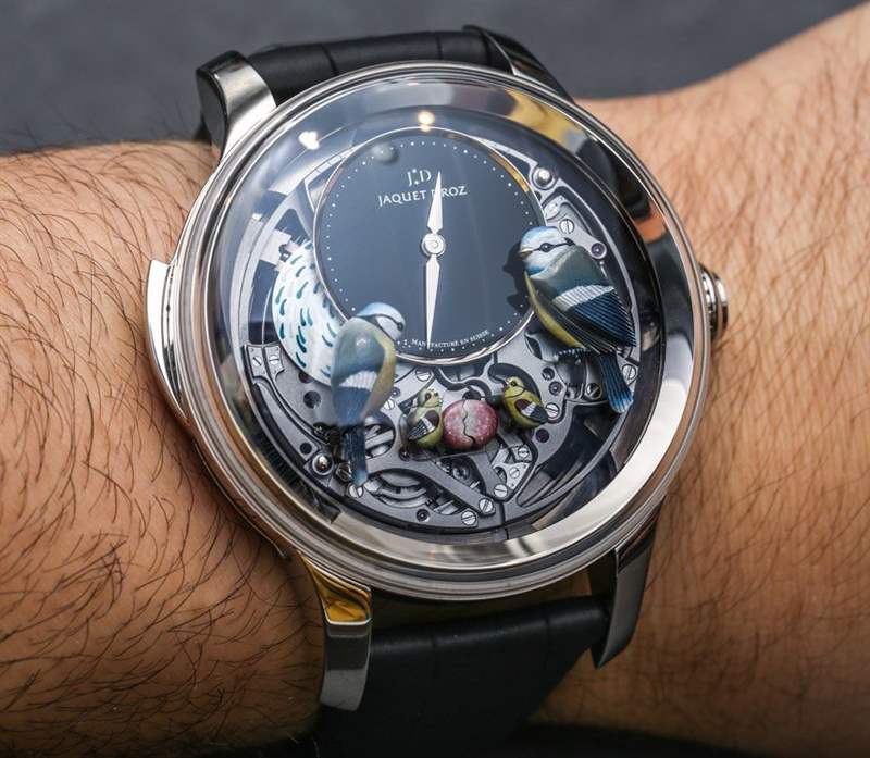 雅克德羅(Jaquet Droz)三問報(bào)時(shí)腕表重溫:現(xiàn)代比例的經(jīng)典奢華-復(fù)刻表