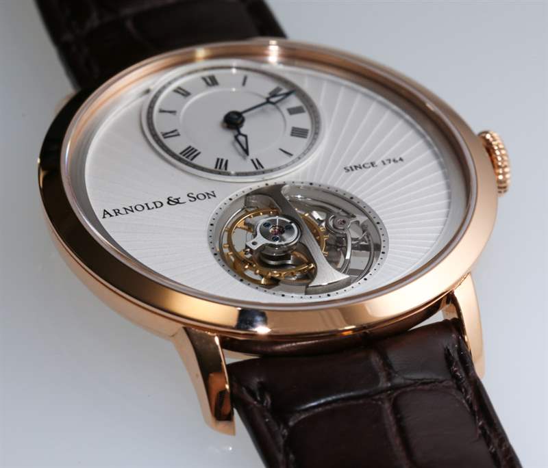 Arnold & Son UTTE“超薄陀飞轮”手表评论-复刻表