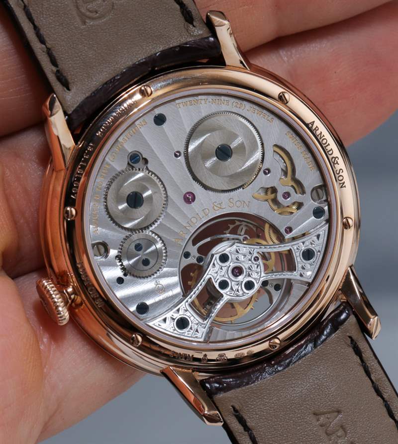 Arnold & Son UTTE“超薄陀飞轮”手表评论-复刻表