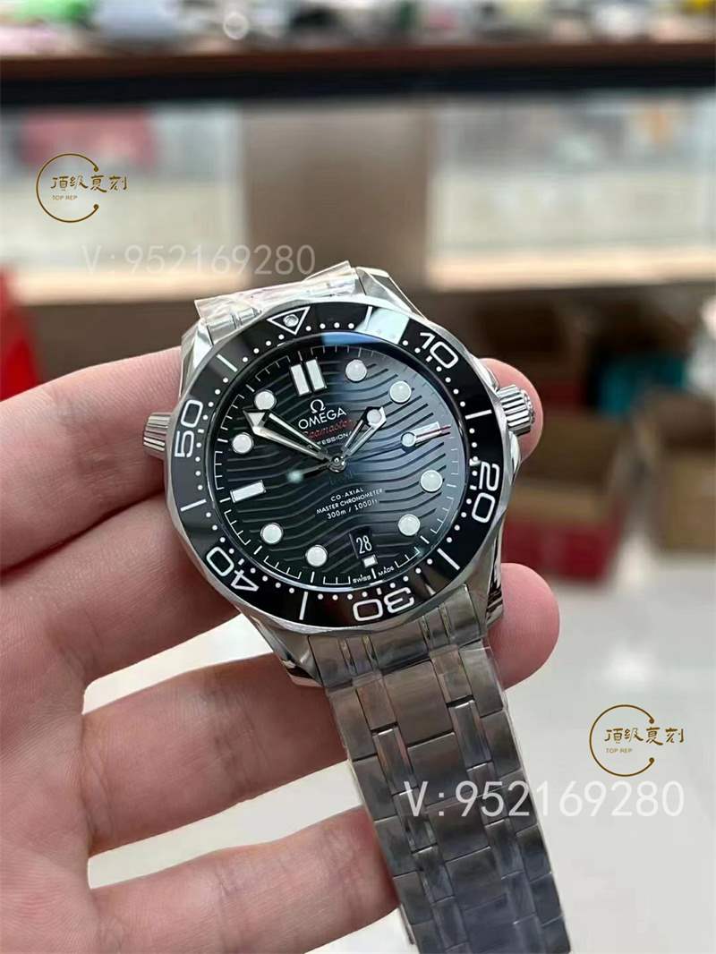 VS厂(SBF厂)黑海马300机芯还会一眼假吗,VS厂8800机芯还原正品避震器-复刻表