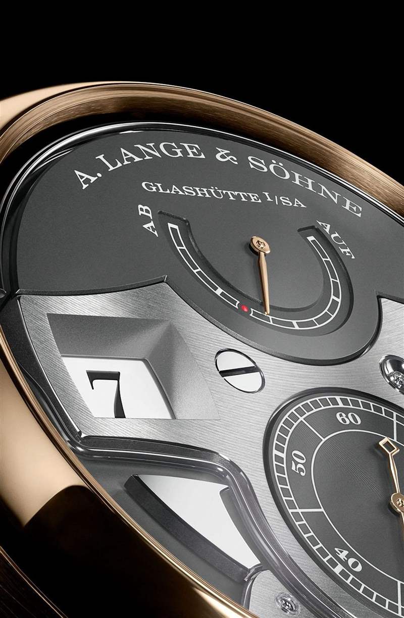 图片来源:A. Lange & S?hne 朗格18K蜂蜜金新作结合跳字显示和十进制三问装置之复杂逸品-复刻表
