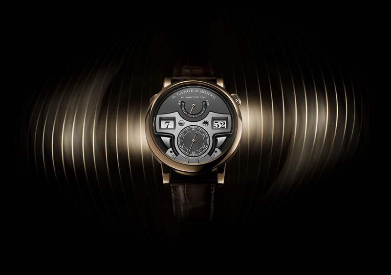 图片来源:A. Lange & S?hne 朗格18K蜂蜜金新作结合跳字显示和十进制三问装置之复杂逸品-复刻表