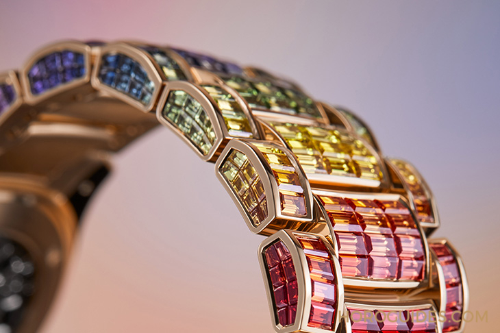 PATEK PHILIPPE - Ladies First！ 百达翡丽最新Aquanaut Luce「彩虹」三问表与Nautilus织纹复合表带