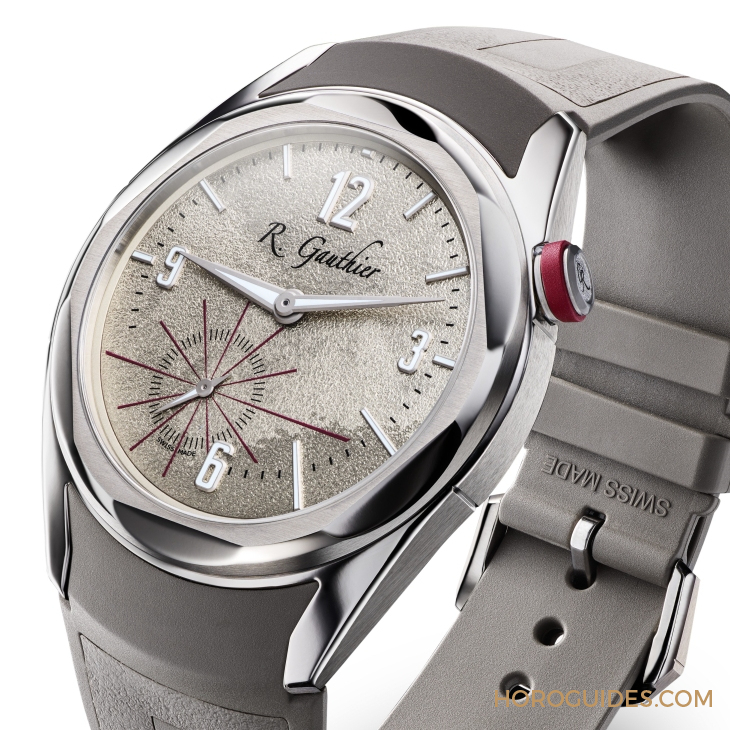 Romain Gauthier C系列推出第五代钛金属新作! 独特的手工凿刻纹理香槟面-复刻表
