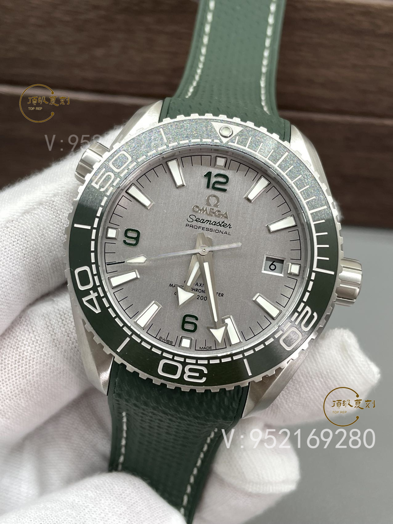 VS厂欧米茄新品海马600m系列手表绿圈磨砂盘,型号215.32.44.21.06.001-复刻表