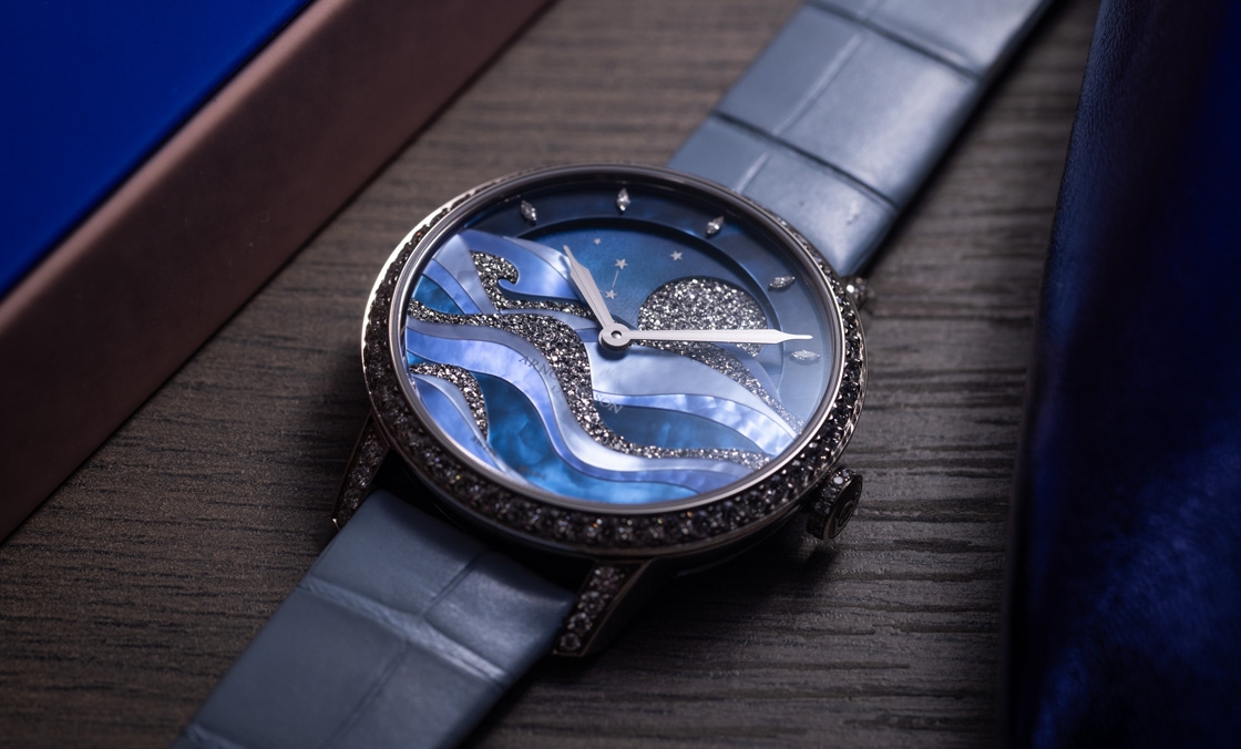ARNOLD & Son - Arnold & Son招牌超大月相窗以钌晶体形塑又美又魔幻的夜色美学|恒久月相38午夜潮汐腕表