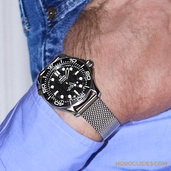 OMEGA - SEAMASTER - 210.30.42.20.03.002 - 007手腕再次提前曝光新作？ 巴黎奥运会谜样的OMEGA Seamaster黑面无日期款